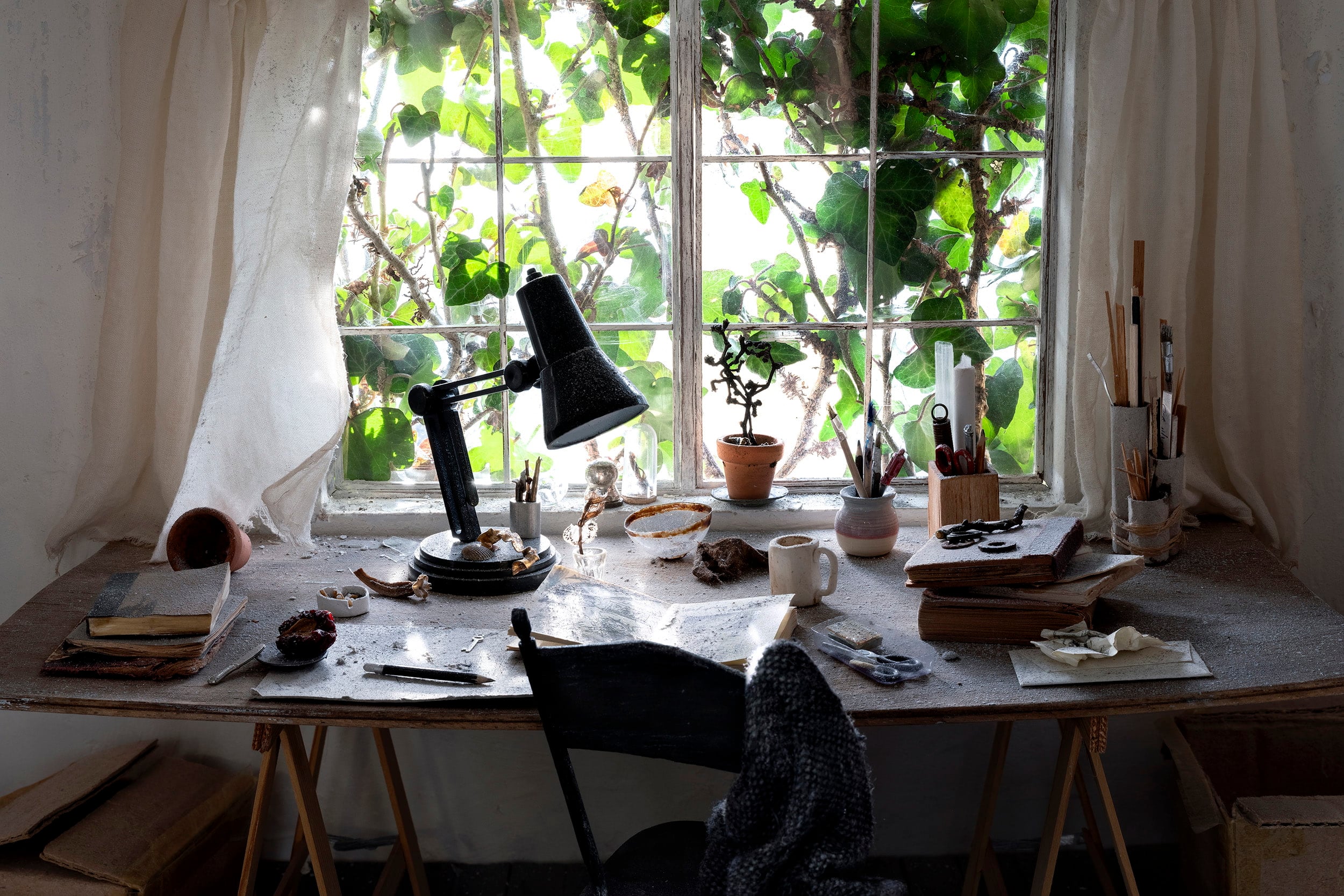 Desk 2019, 93 × 140 cm / 50 × 75 cm
