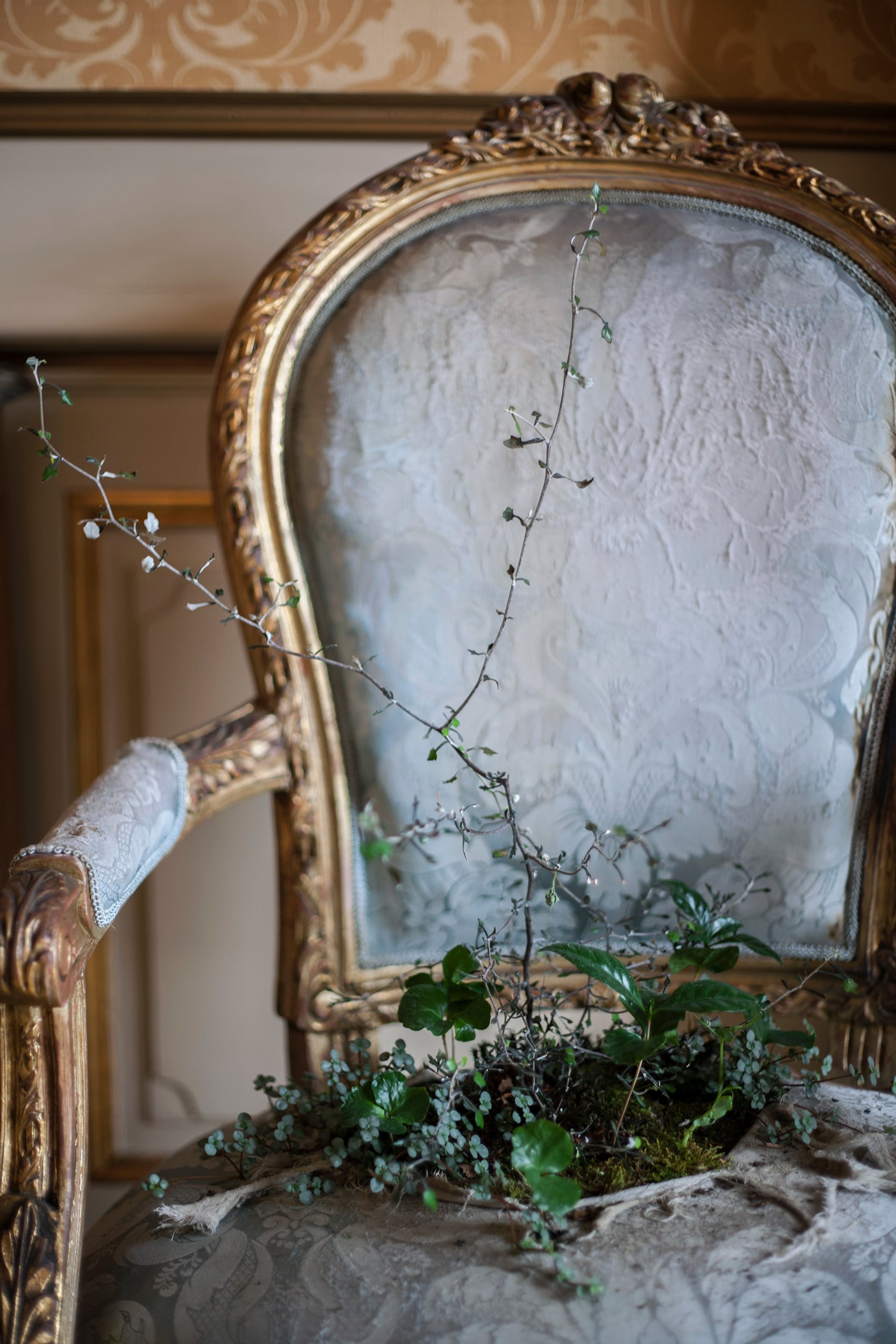 Please Wait Here 2017 — detail